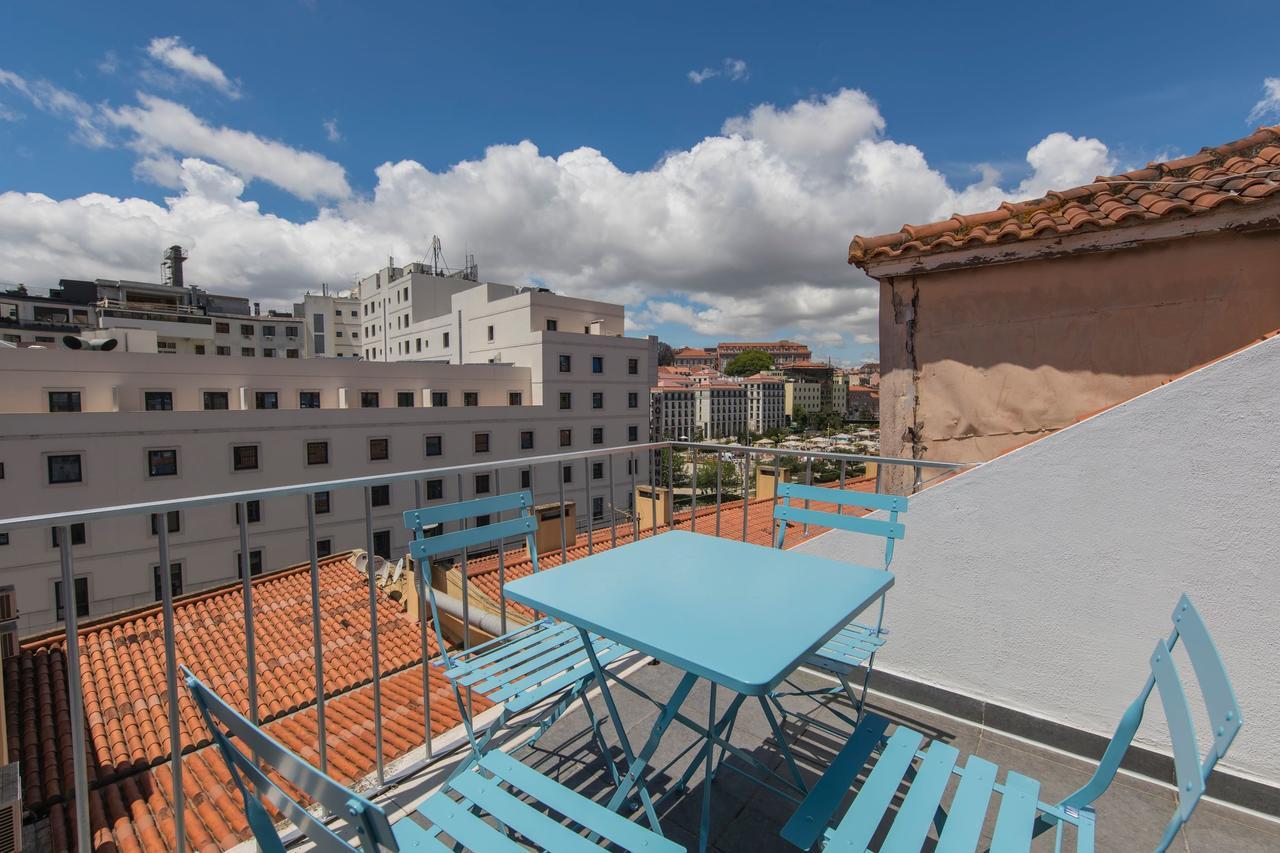Martim Moniz Charming By Lisbon Village Apartments Экстерьер фото