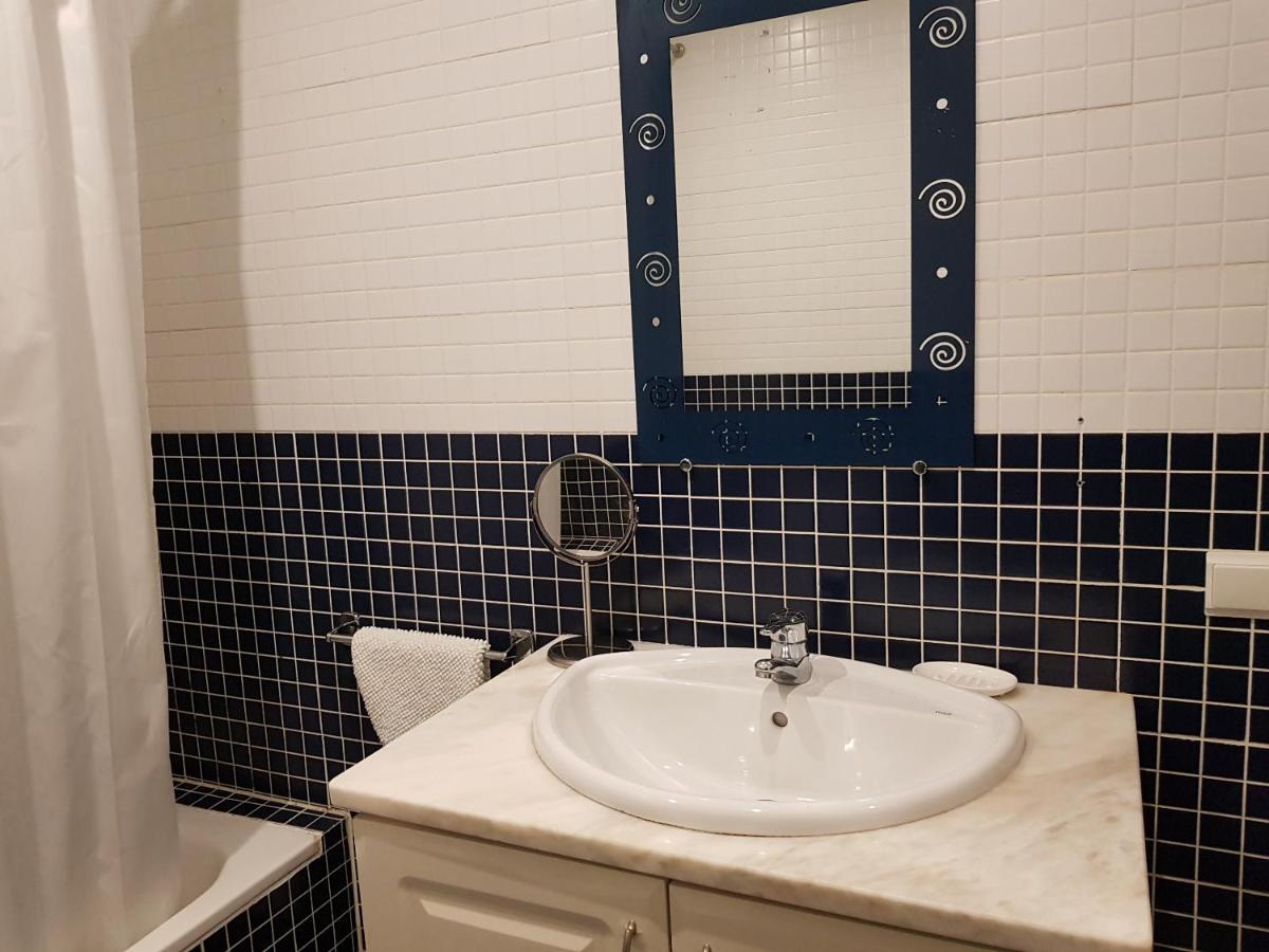 Martim Moniz Charming By Lisbon Village Apartments Экстерьер фото